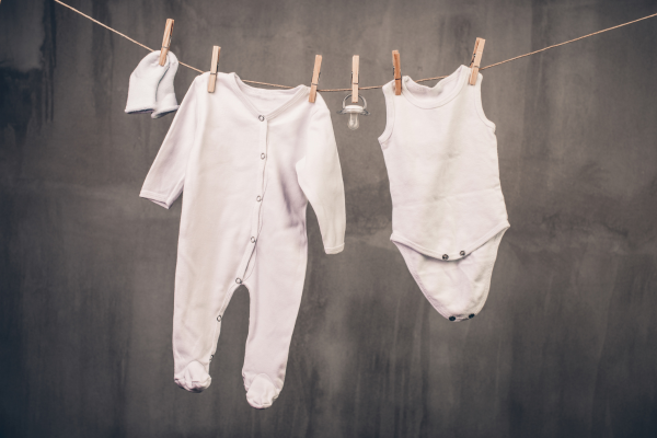 You are currently viewing How to Care for Muslin Cotton Baby Clothes: Washing Tips for New Moms